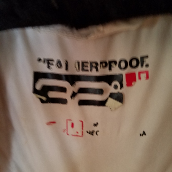 Jacket - Picture 3 of 5